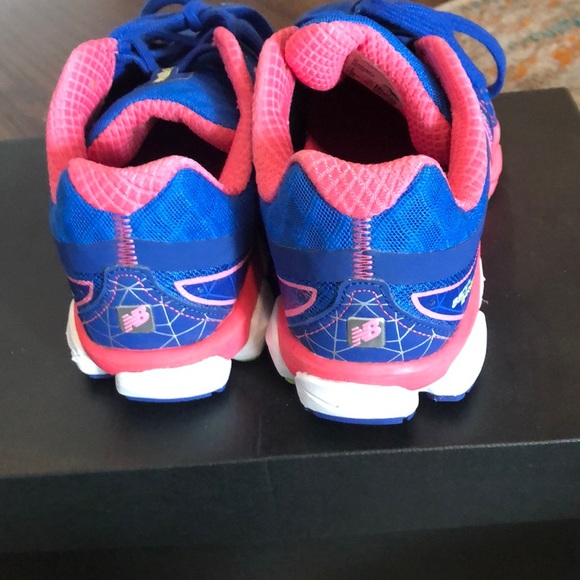 New balance trail/running shoes - Picture 4 of 5